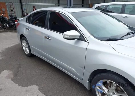 2013 Nissan Altima 2.5 Sl z USA, uszkodzony, nr VIN 1N4AL3AP6DN459749